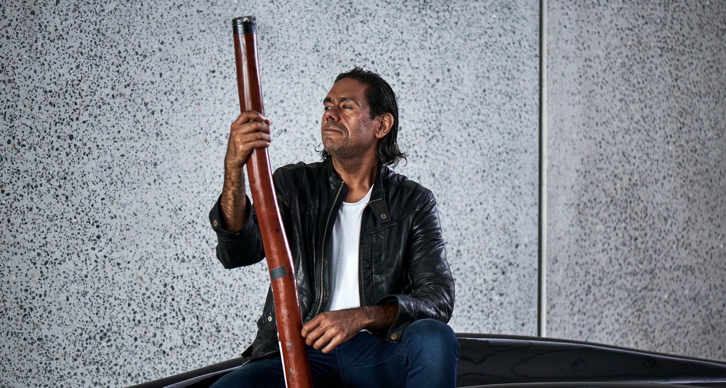 Featured image for “Kalkadunga didgeridoo player William Barton”